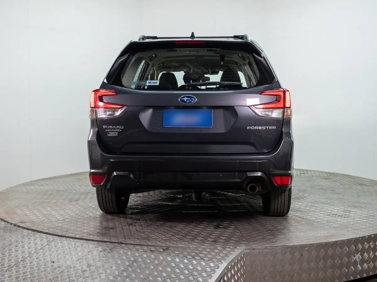 Subaru Forester Forester 2.0 Dynamic Eyesight At 4x4 año 2023