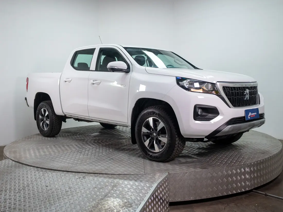 Peugeot Landtrek Landtrek 2.2 Active Bluehdi Diesel 4x4 180hp Mt 4p año 2025