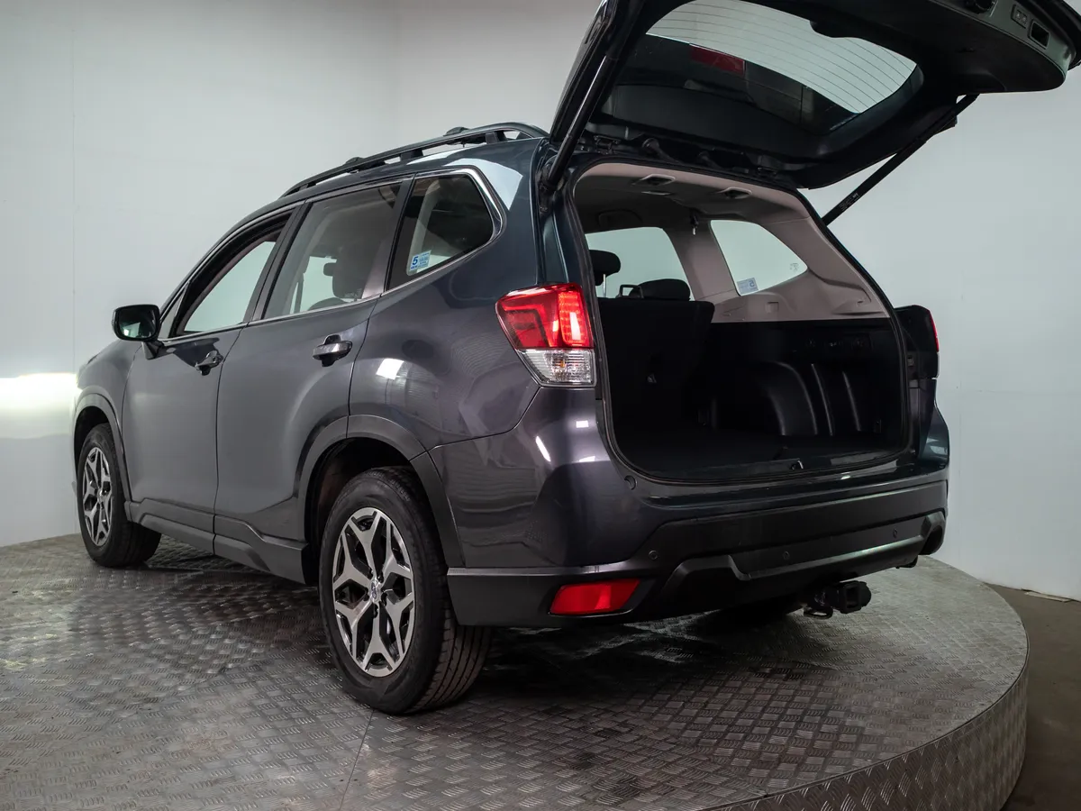 Subaru Forester Forester 2.0 Dynamic Eyesight At 4x4 año 2023