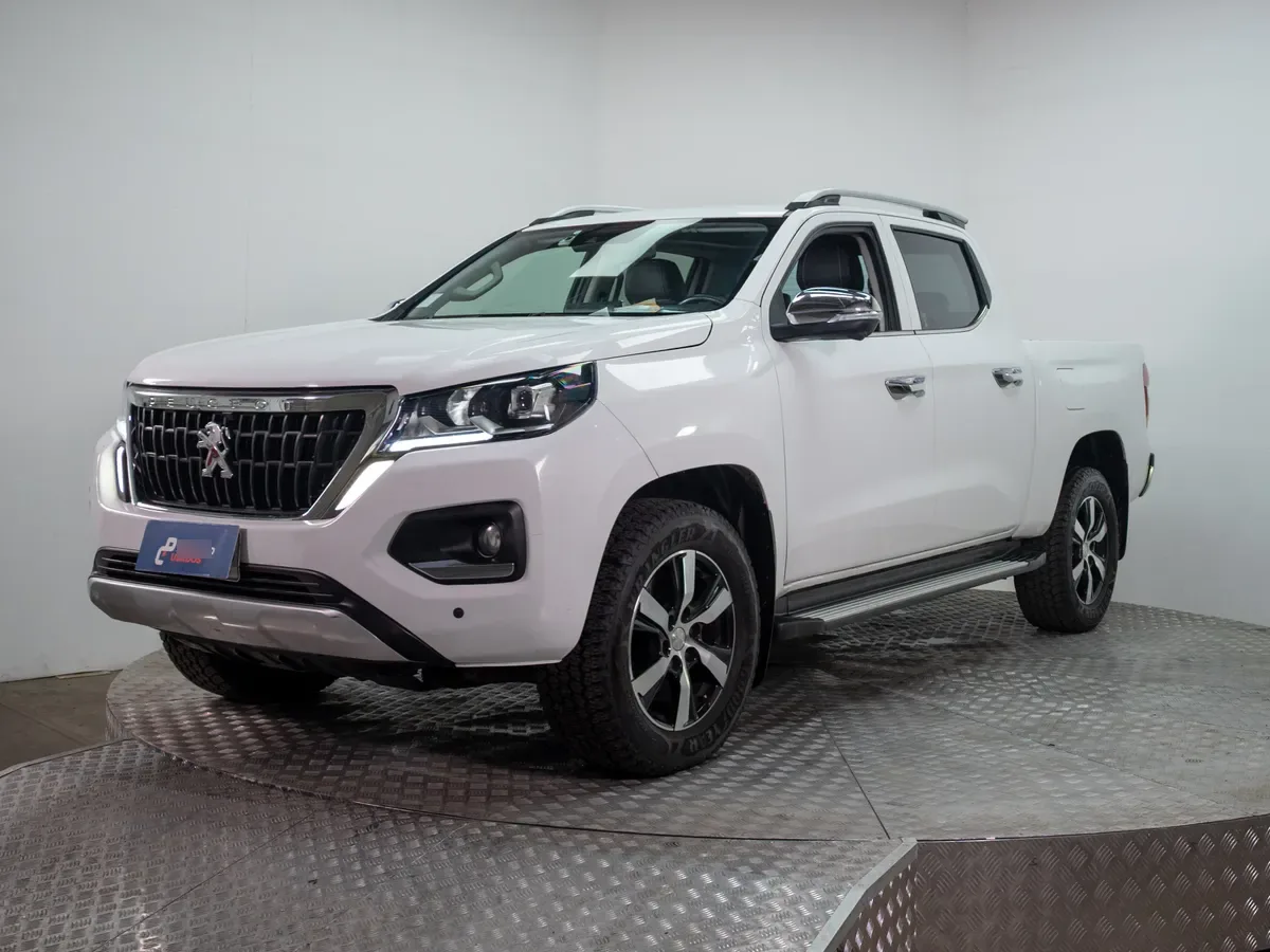 Peugeot Landtrek Landtrek 2.2 Action4 Bluehdi 180 At 4x4 Diesel año 2024