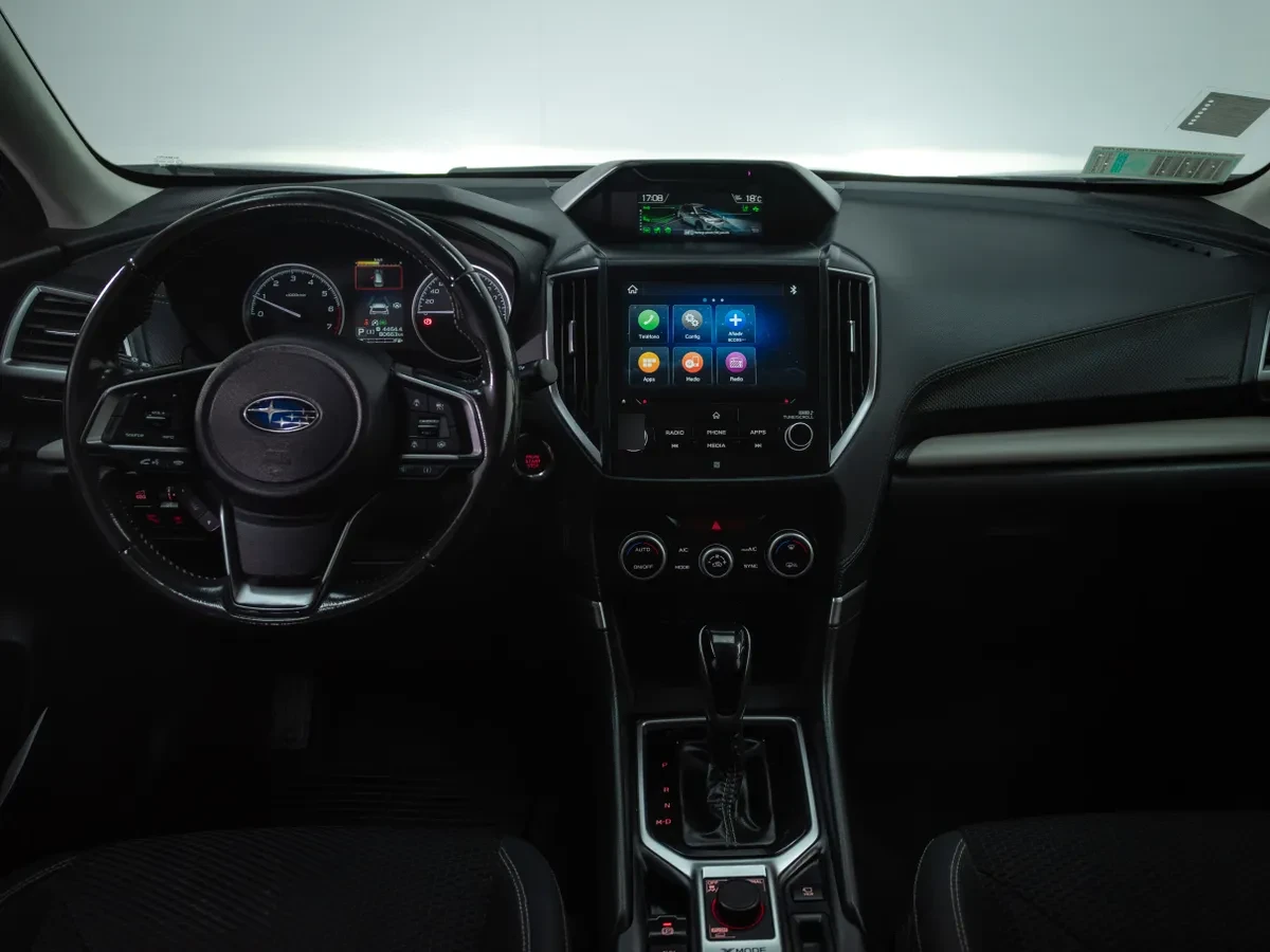 Subaru Forester Forester 2.0 Dynamic Eyesight At 4x4 año 2023
