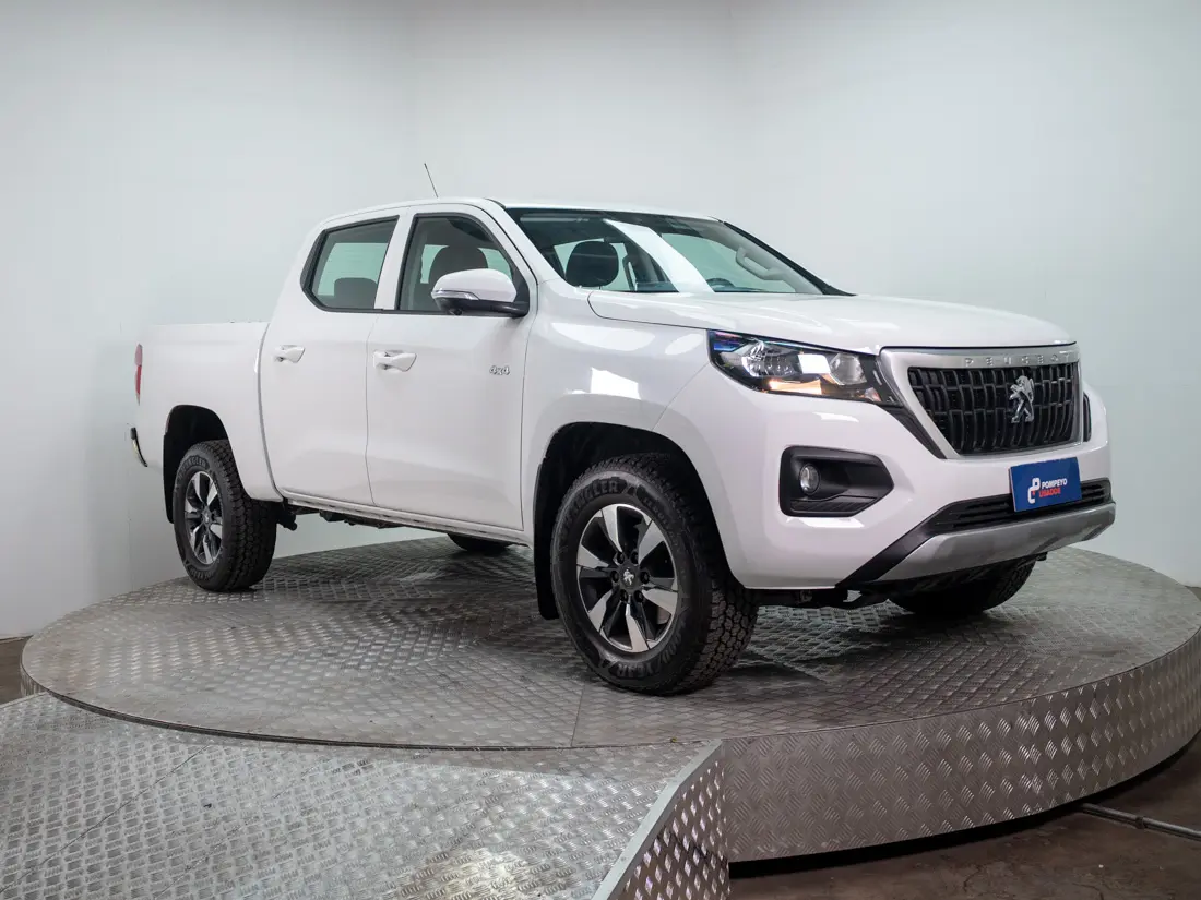 Peugeot Landtrek Landtrek 2.2 Active Bluehdi Diesel 4x4 180hp Mt 4p año 2025