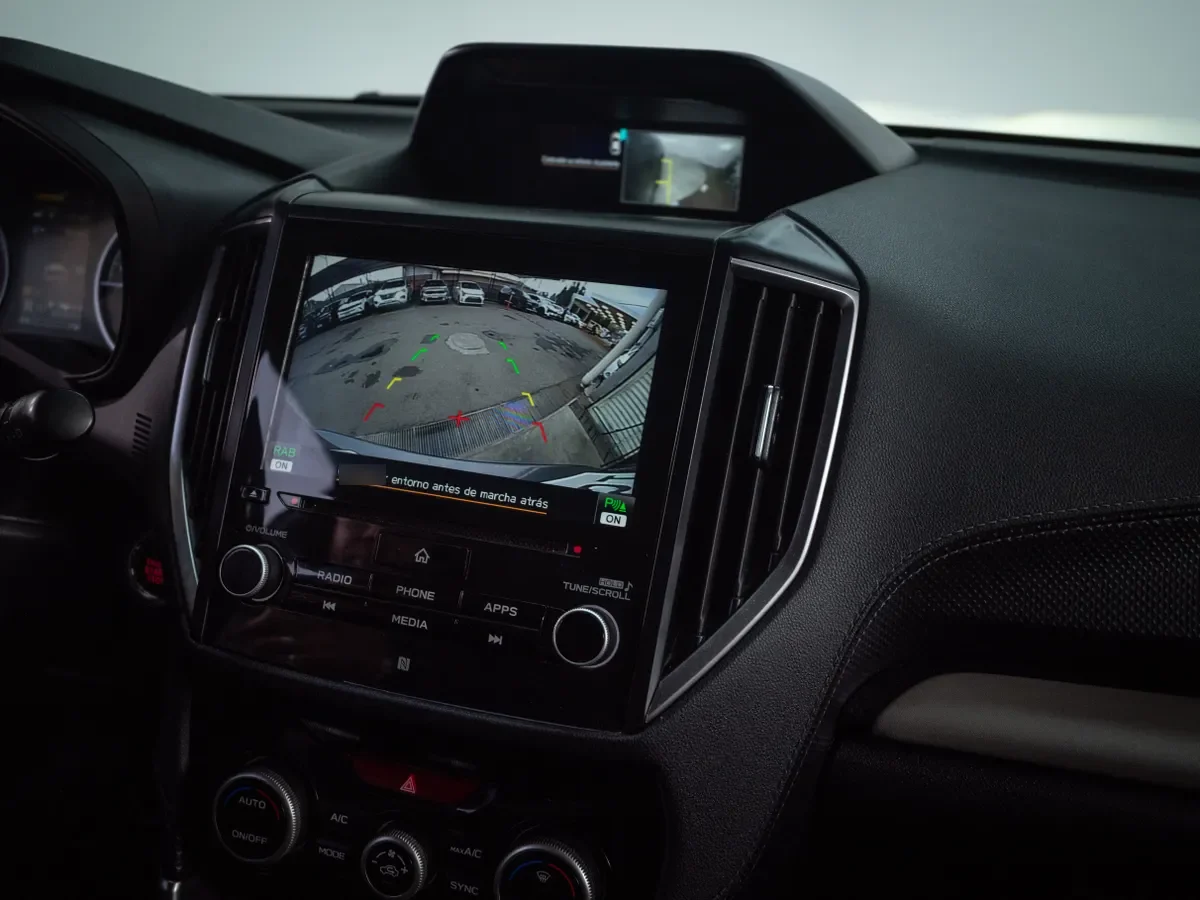 Subaru Forester Forester 2.0 Dynamic Eyesight At 4x4 año 2023