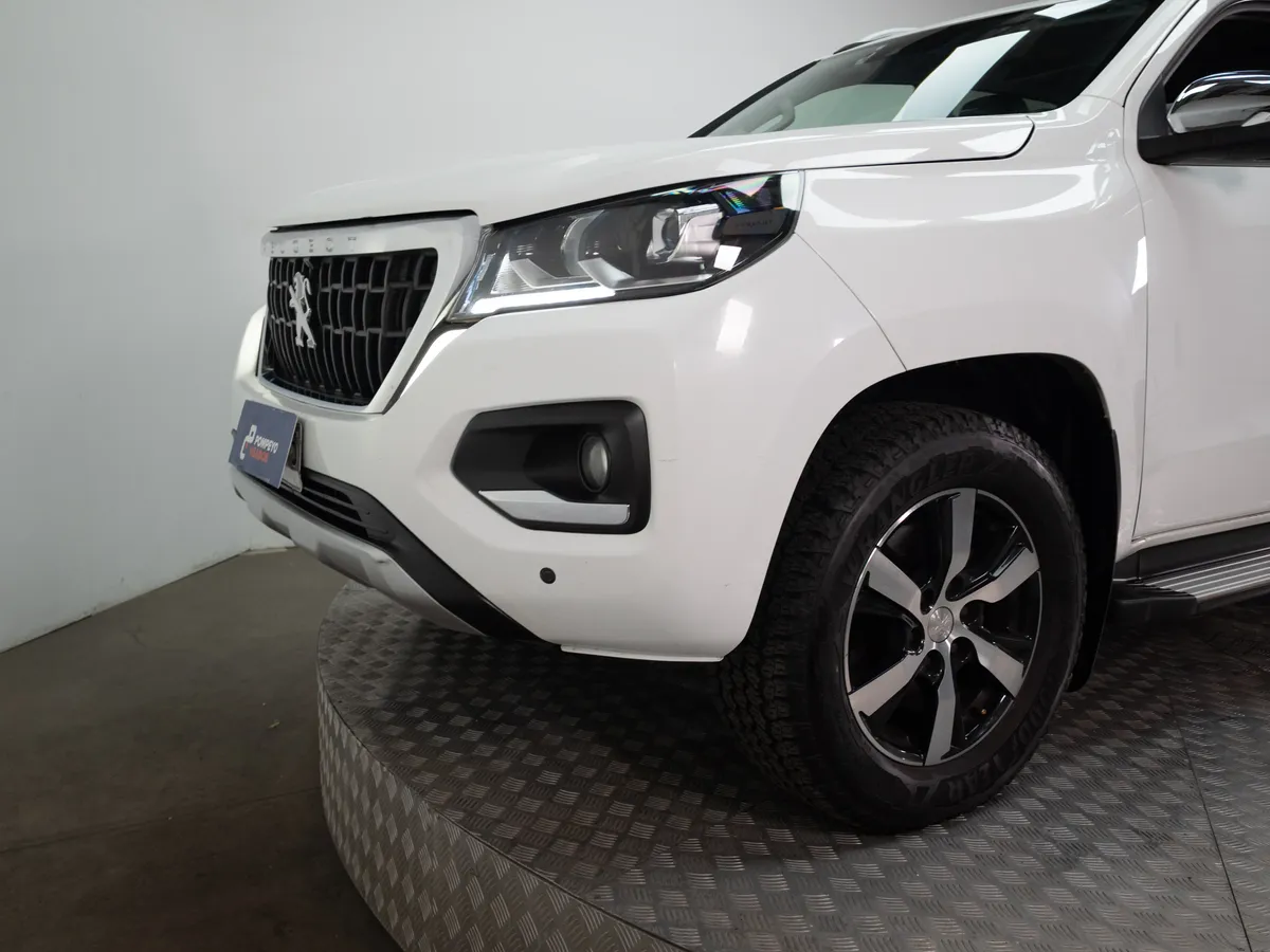 Peugeot Landtrek Landtrek 2.2 Action4 Bluehdi 180 At 4x4 Diesel año 2024