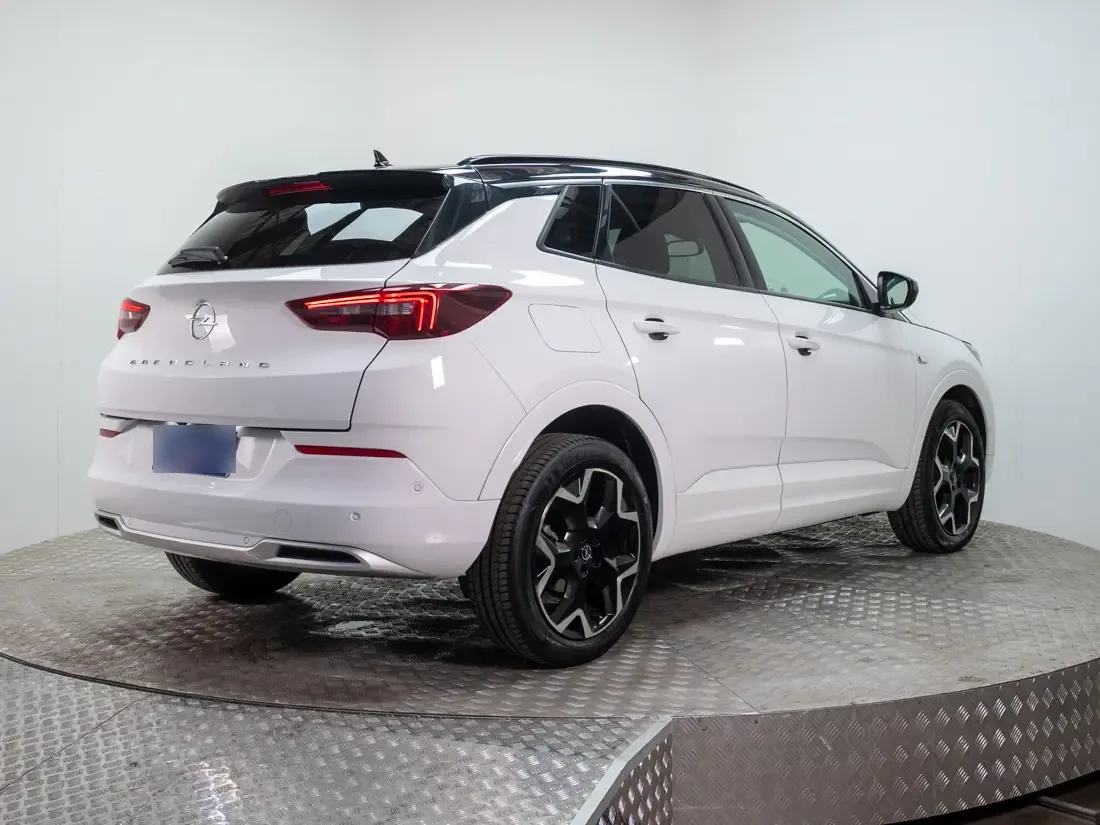 Opel New Grandland Grandland 1.2t Ultimate At año 2024