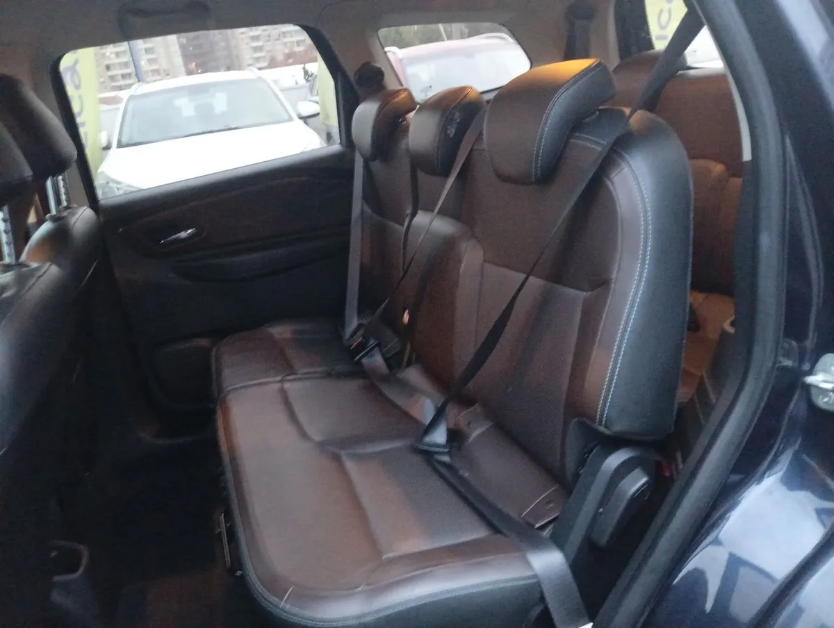 Chevrolet Spin 1.8 Ltz 4x2 Mt 5p año 2021