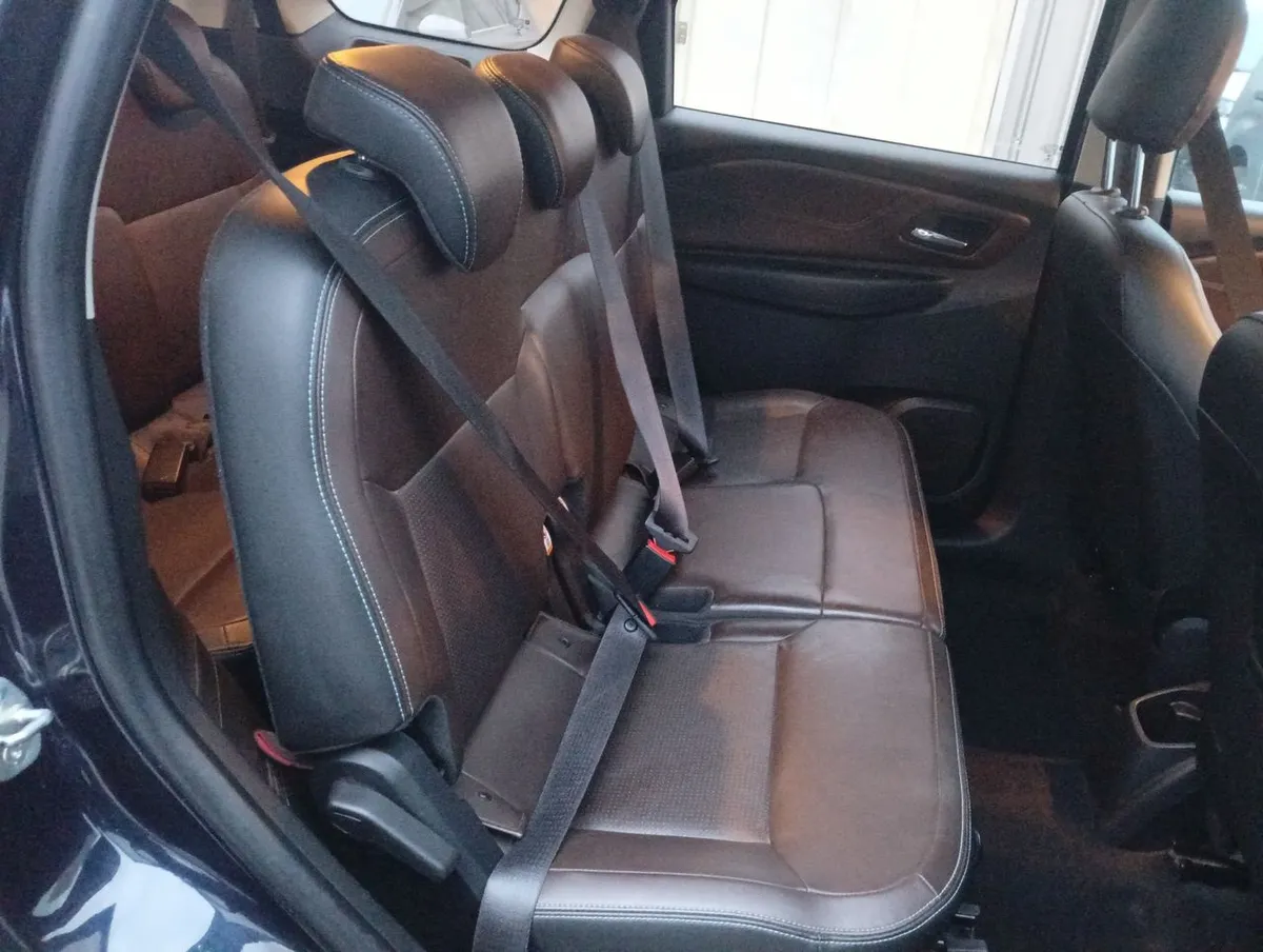 Chevrolet Spin 1.8 Ltz 4x2 Mt 5p año 2021