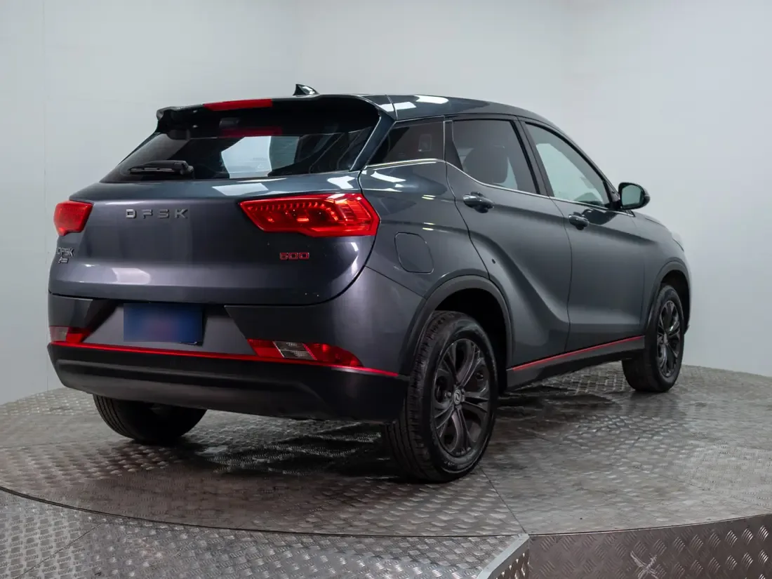 DFSK Suv 500 Suv 500 1.5 Luxury Mt año 2025