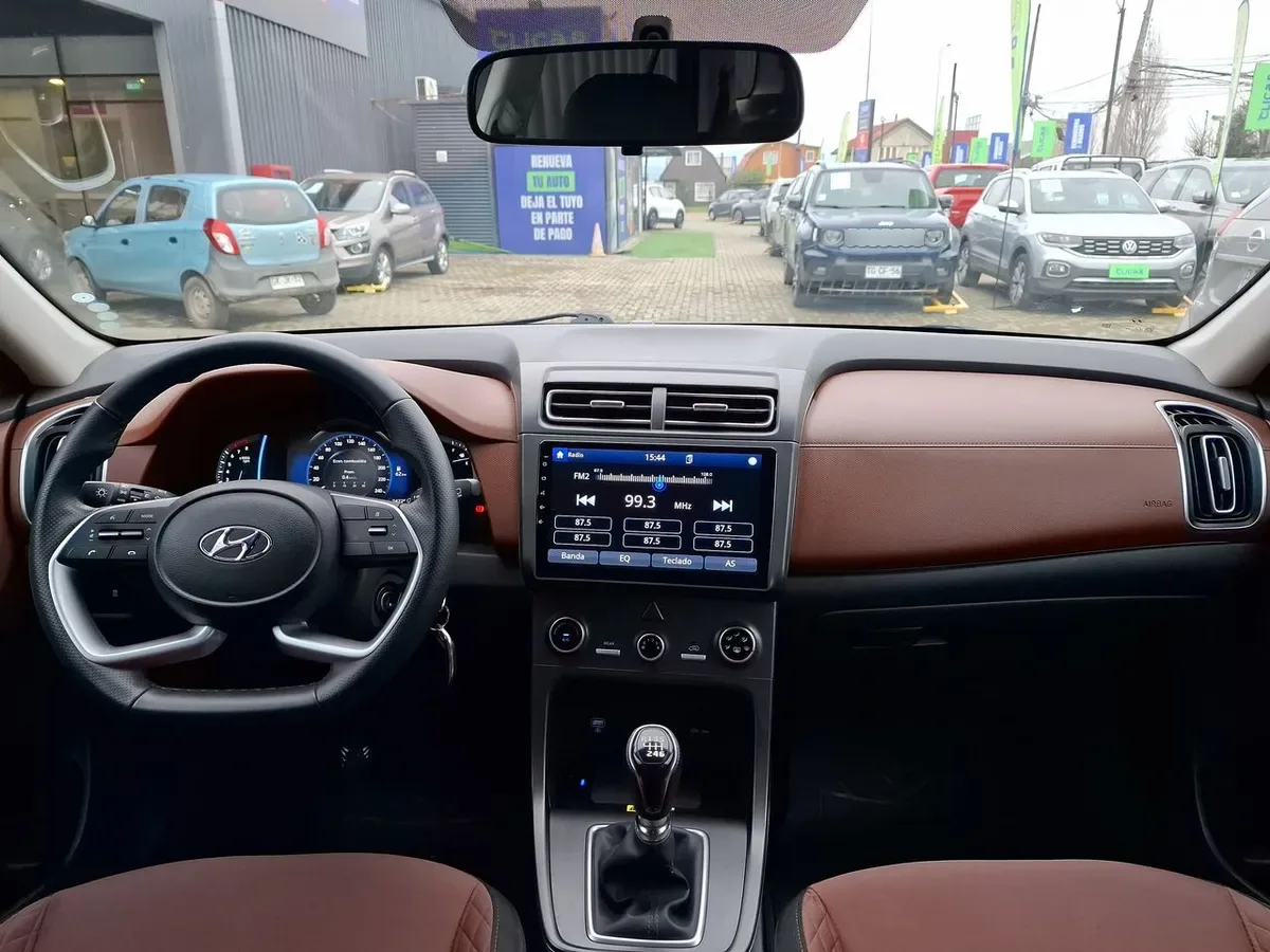 Hyundai Creta Grand 2.0 Plus Su2i 4x2 Mt 5p año 2025