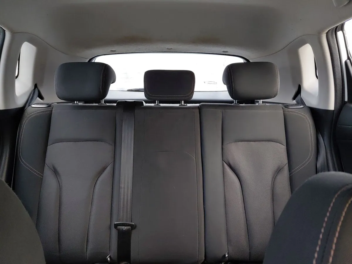 Changan Cs15 1.5 Luxury 4x2 Mt 5p año 2023