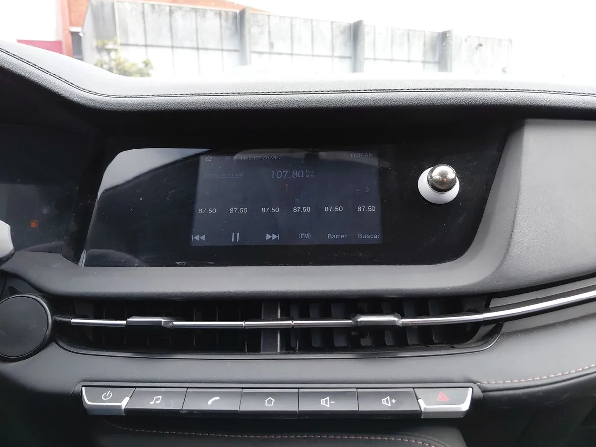 Changan Cs15 1.5 Luxury 4x2 Mt 5p año 2023