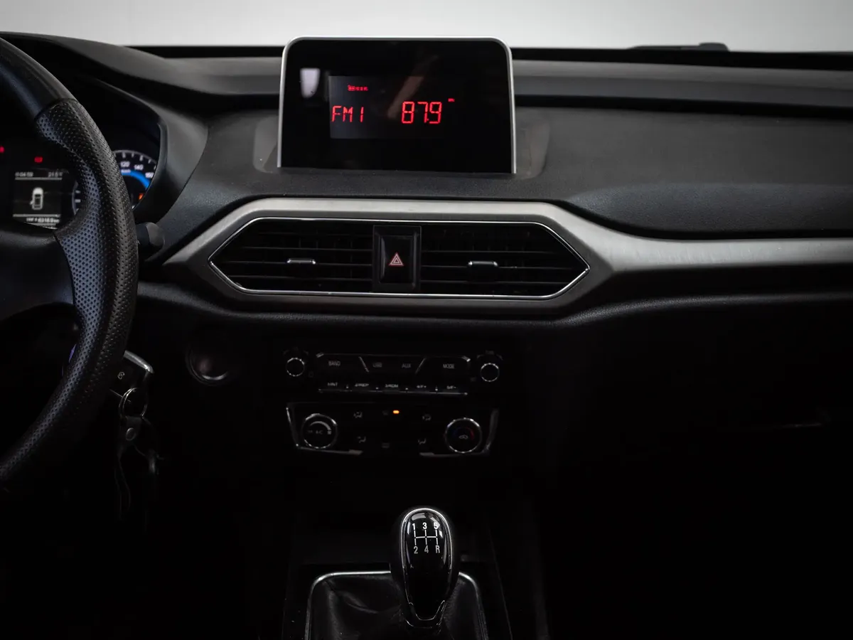DFSK Suv 560 560 1.8 Comfort Mt año 2023