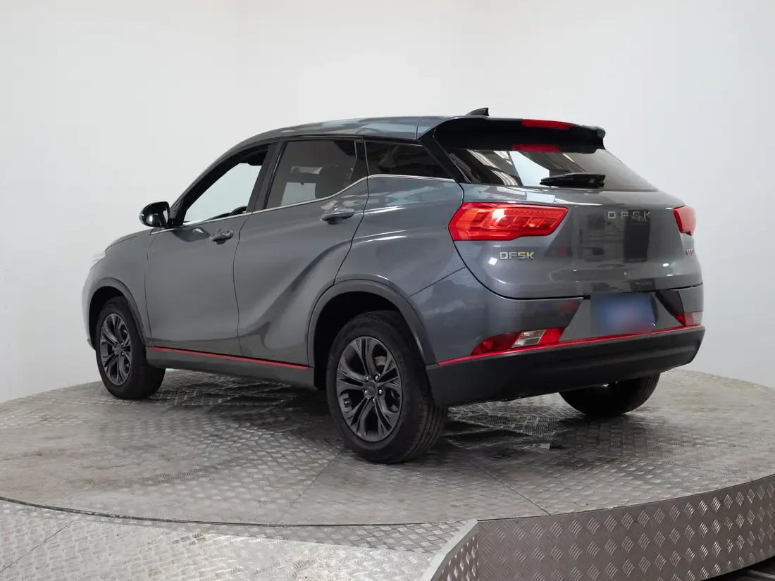 DFSK Suv 500 1.5 Luxury 4x2 Cvt At 5p año 2025