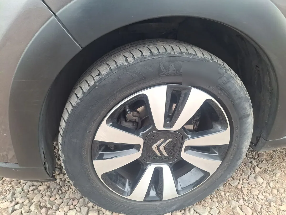 Citroen C3 1.2 Puretech Feel 4x2 110 Ss Eat6 Hb At 5p año 2021