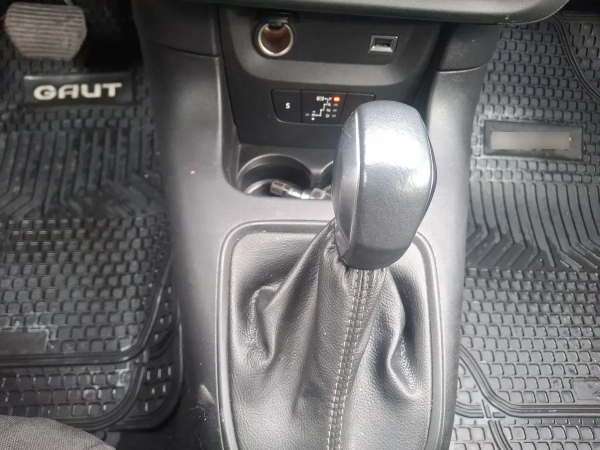Citroen C3 1.2 Puretech Feel 4x2 110 Ss Eat6 Hb At 5p año 2021