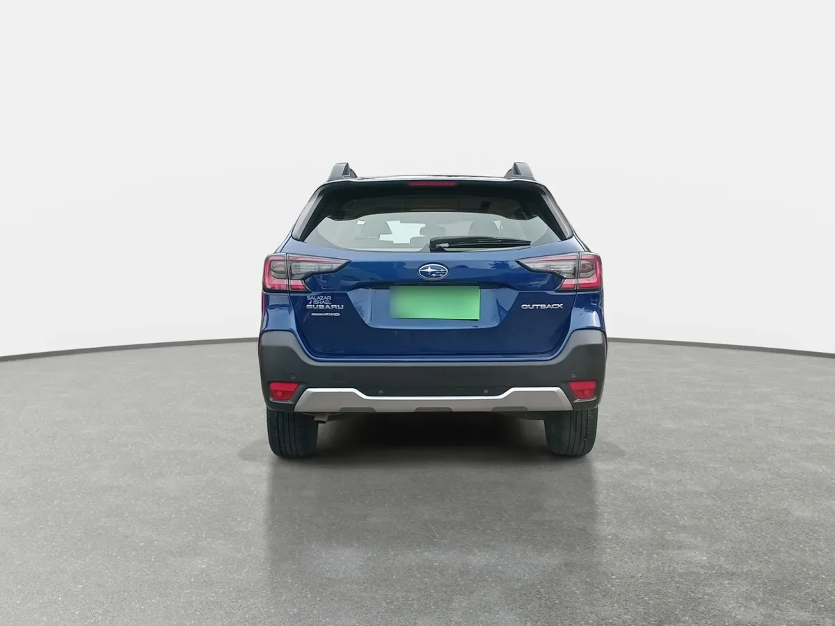 Subaru Outback 2.5i Dynamic Awd Cvt At 5p año 2023