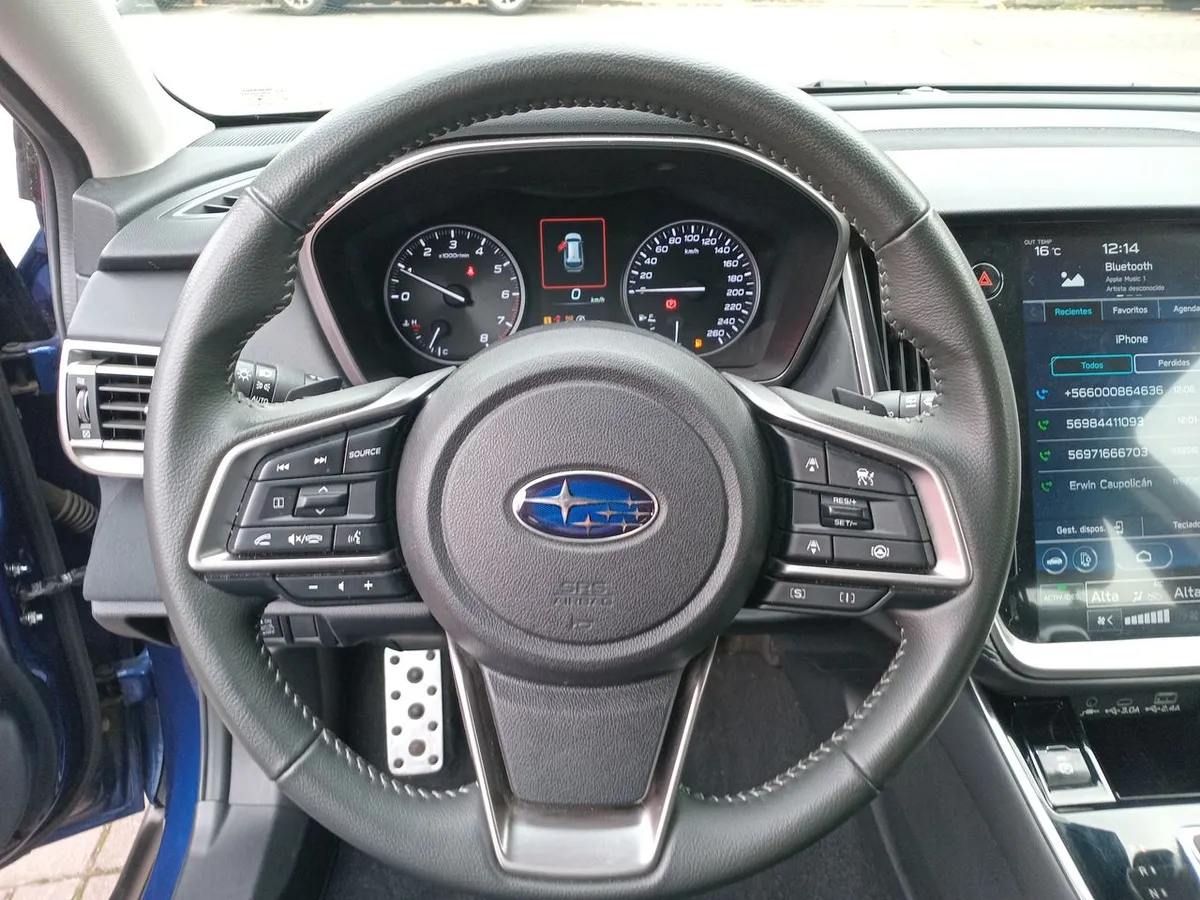 Subaru Outback 2.5i Dynamic Awd Cvt At 5p año 2023