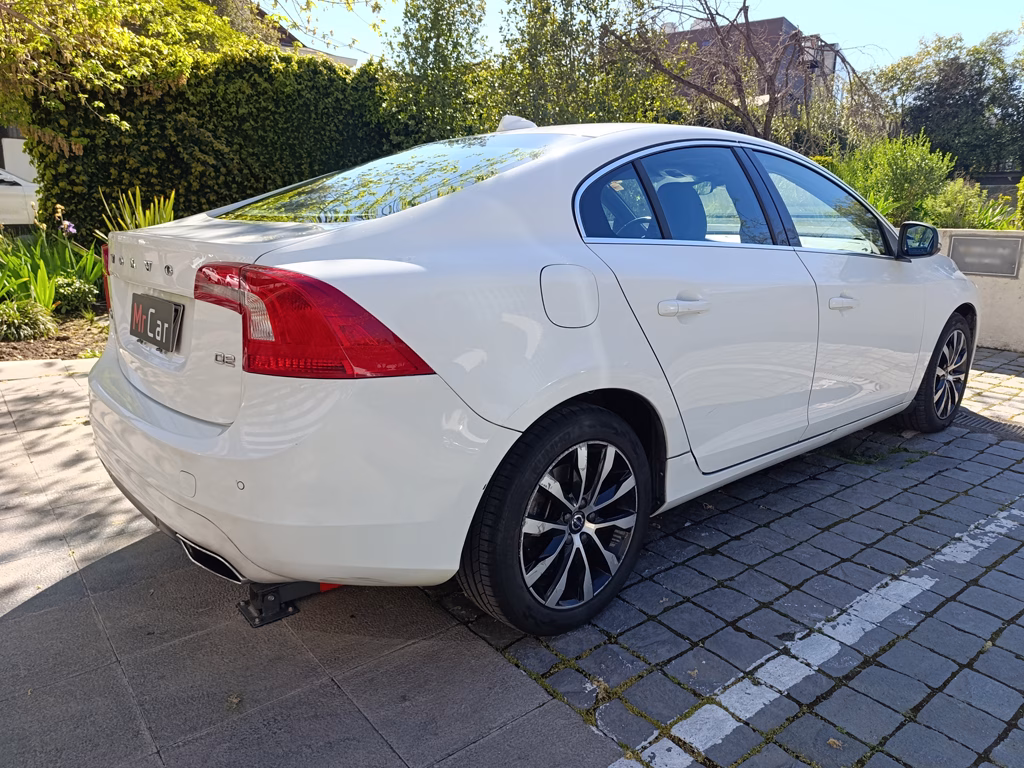 Volvo S60 D2 Confort año 2019