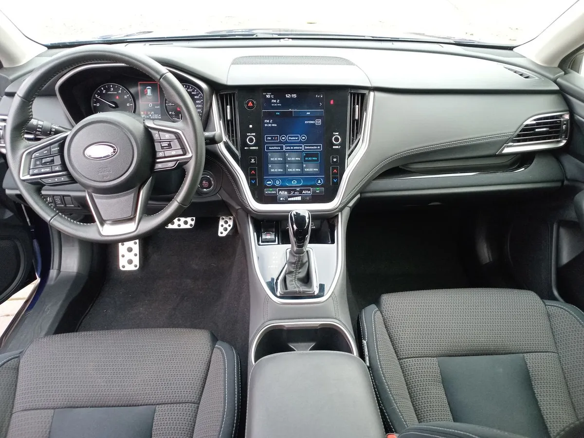 Subaru Outback 2.5i Dynamic Awd Cvt At 5p año 2023