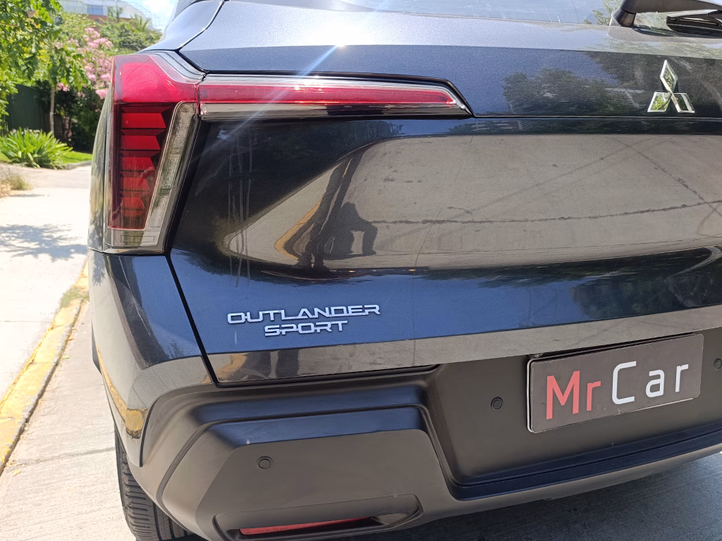 Mitsubishi Outlander Sport Gl año 2025