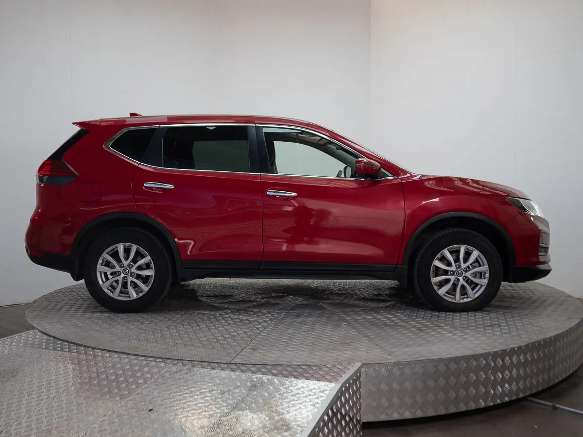Nissan X-Trail X-Trail 2.5 Sense 4x2 3row Cvt At 5p año 2023
