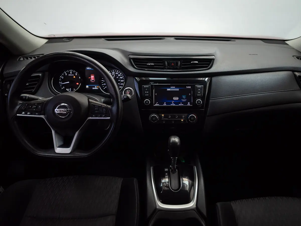 Nissan X-Trail X-Trail 2.5 Sense 4x2 3row Cvt At 5p año 2023