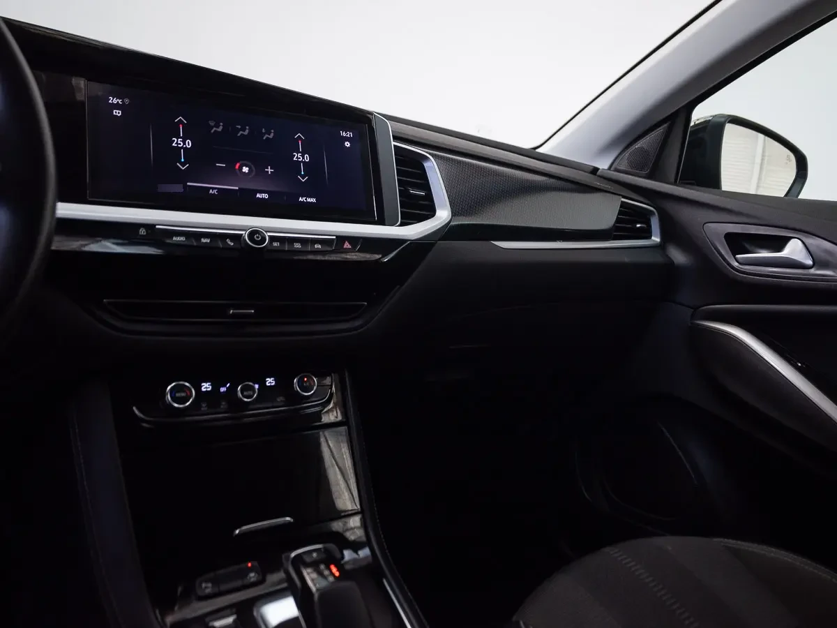 Opel Grandland Grandland 1.2t Ultimate At año 2024