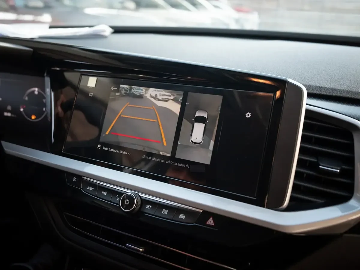 Opel New Grandland Grandland Gs Gasolina 130hp Mt año 2025