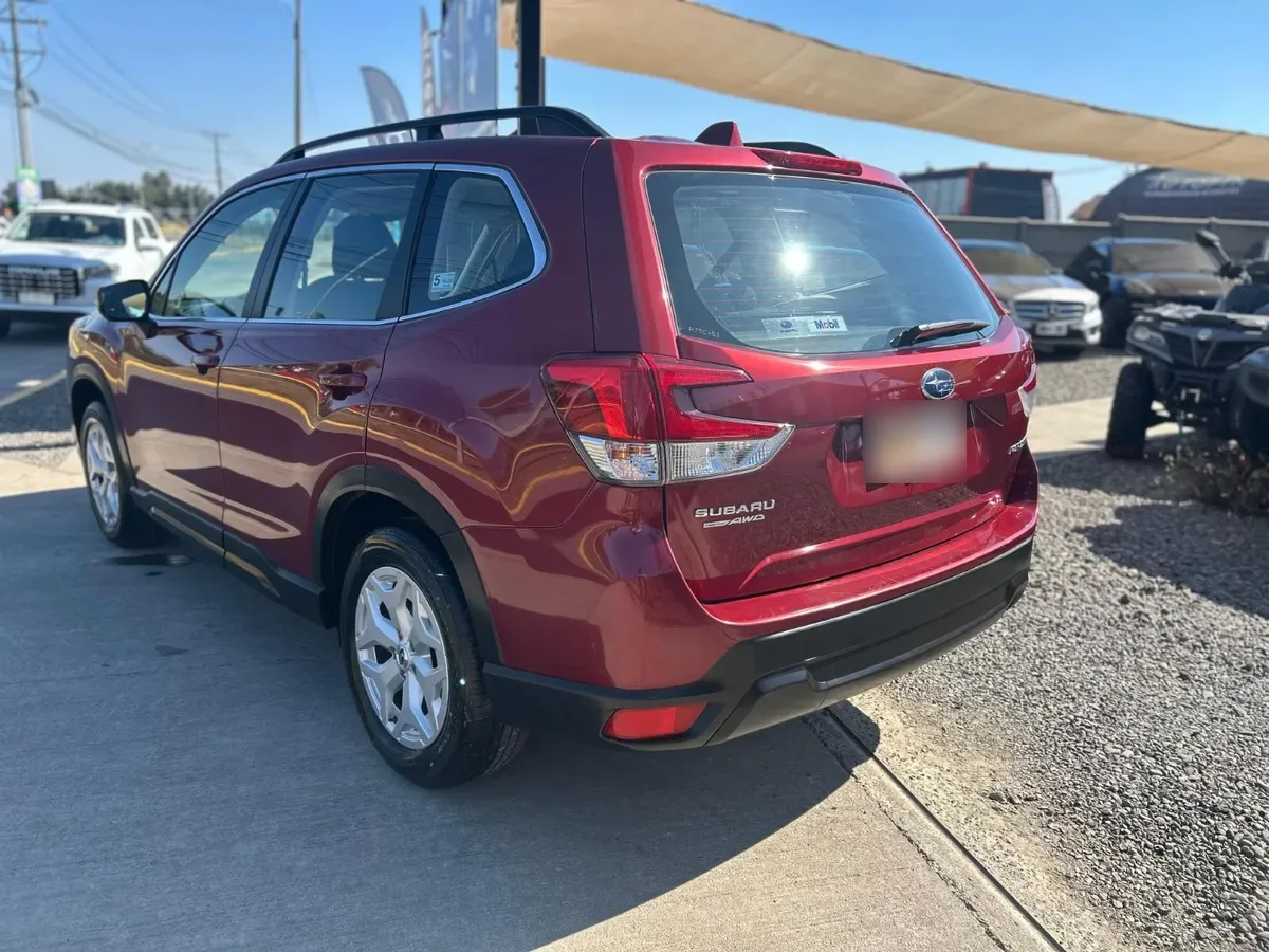 Subaru Forester Forester Cvt 4x4 2.0 Aut año 2021
