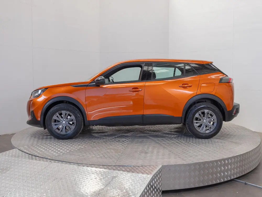 Peugeot 2008 1.2 Active Pack Puretech 130 Mt año 2024