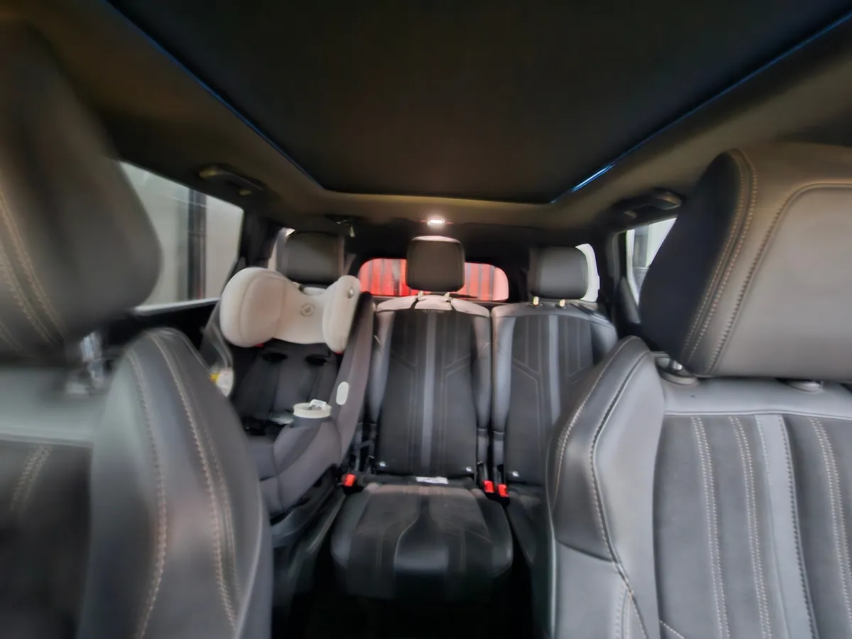 PEUGEOT 5008 1.6 Allure Thp 165 At año 2021