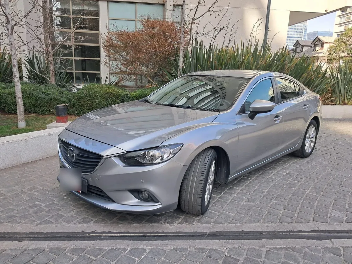 Mazda Mazda6 2.0 At año 2013