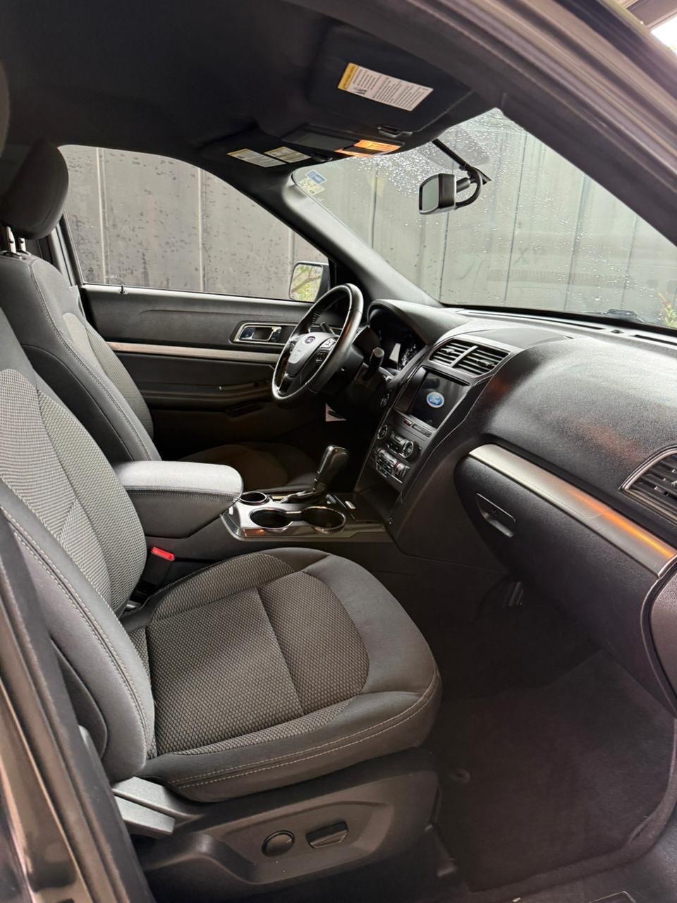 Ford Explorer 3.5 Xlt 3r At 4x4 año 2020
