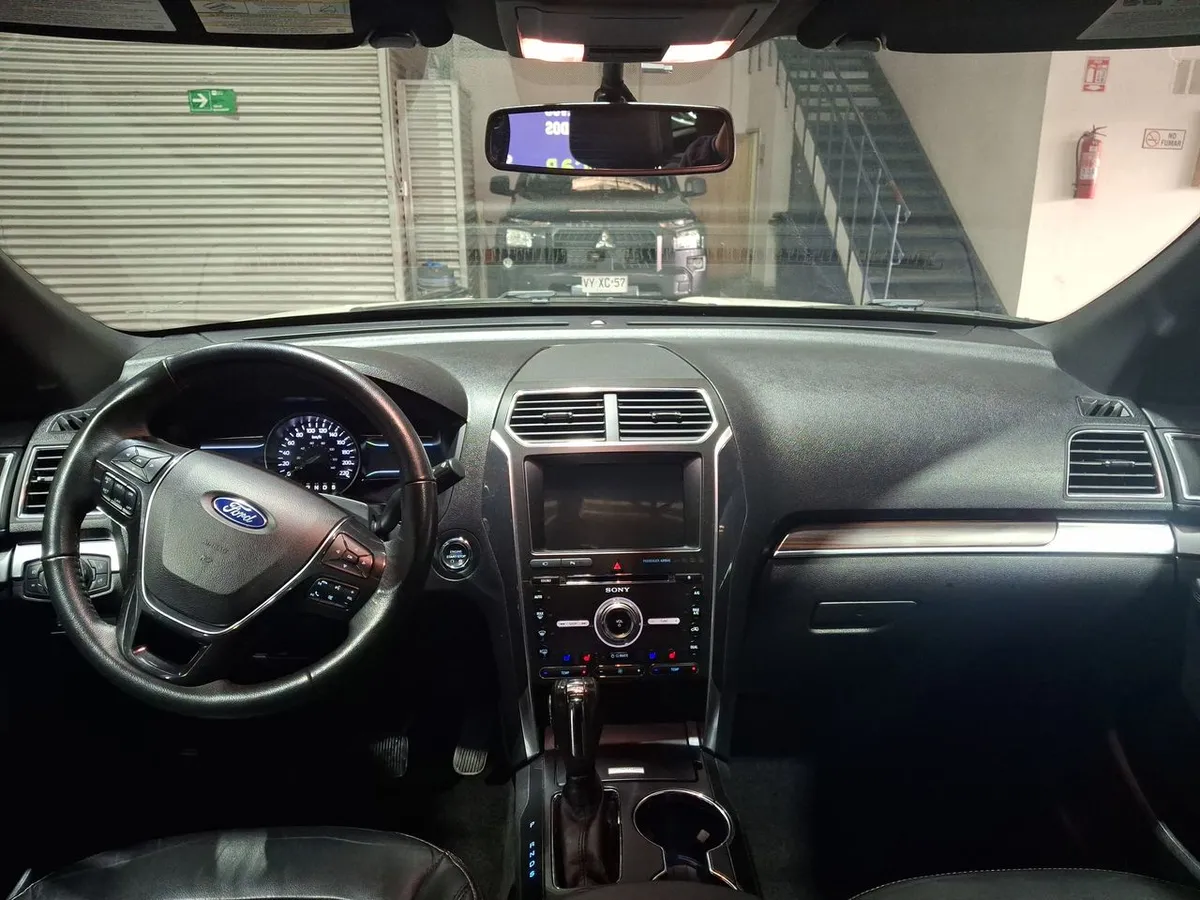 Ford Explorer 2.3 Limited Ecoboost 4x2 At 5p año 2019