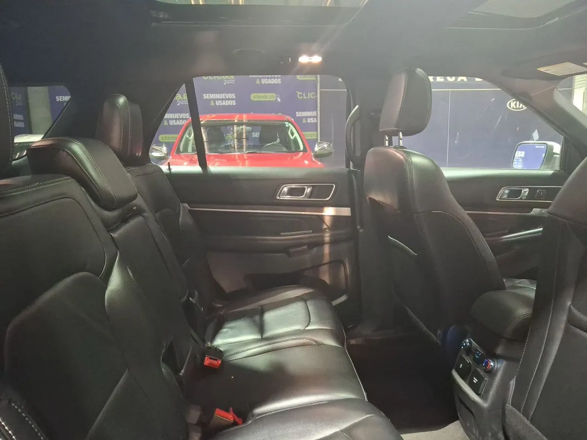 Ford Explorer 2.3 Limited Ecoboost 4x2 At 5p año 2019