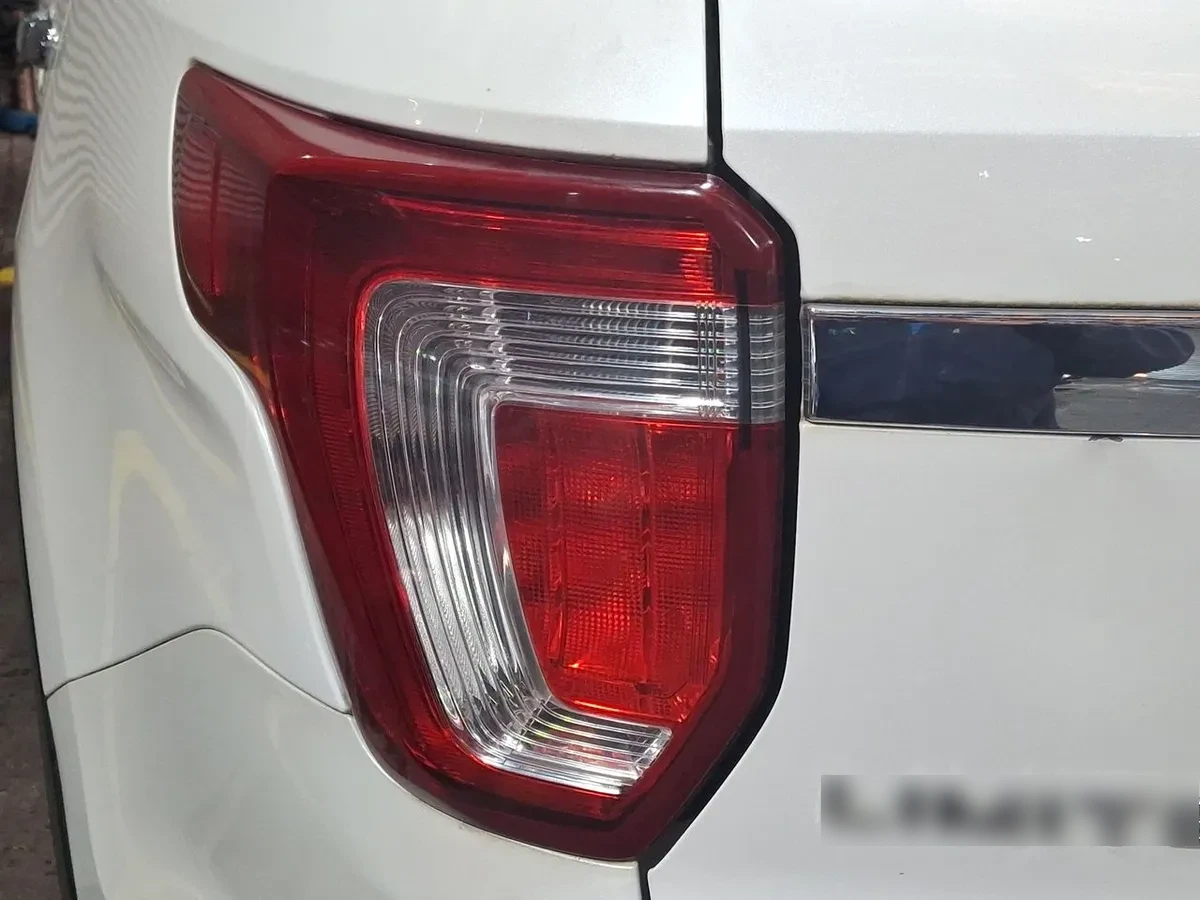 Ford Explorer 2.3 Limited Ecoboost 4x2 At 5p año 2019
