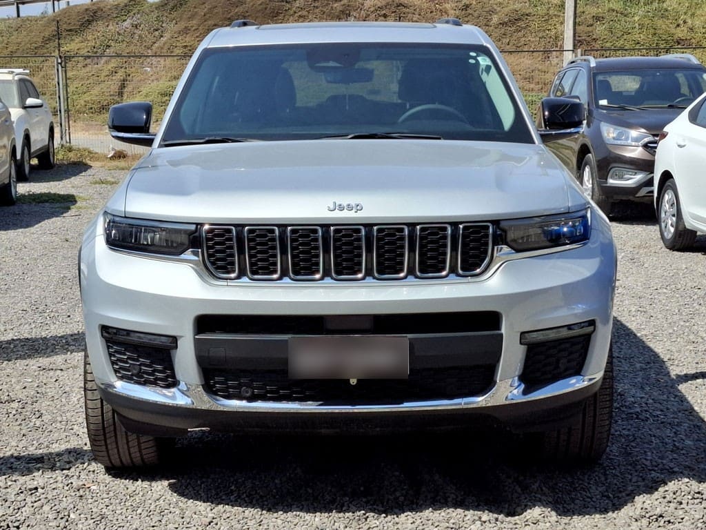 Jeep Grand Cherokee Limited año 2023