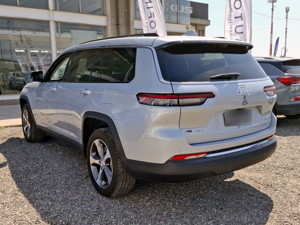 Jeep Grand Cherokee Limited año 2023