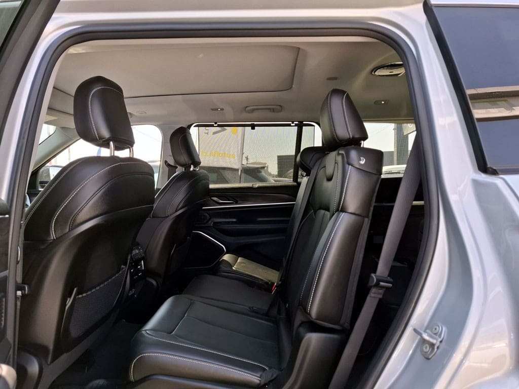 Jeep Grand Cherokee Limited año 2023