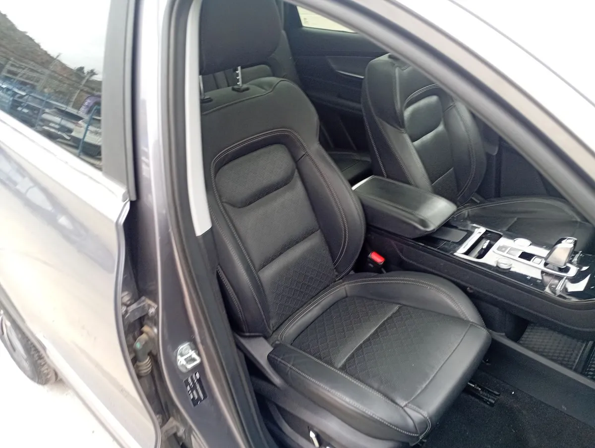 Chery Tiggo 8 Pro 1.6 Tgdi Glx 4x2 Euro6 Dct At 5p año 2023