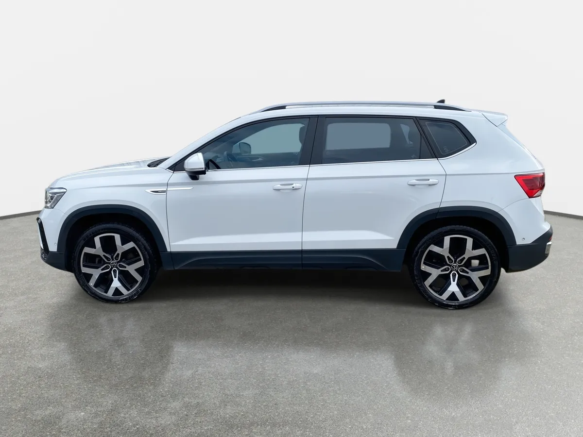 Volkswagen Taos 1.4 Tsi Highline 4x2 At 5p año 2024