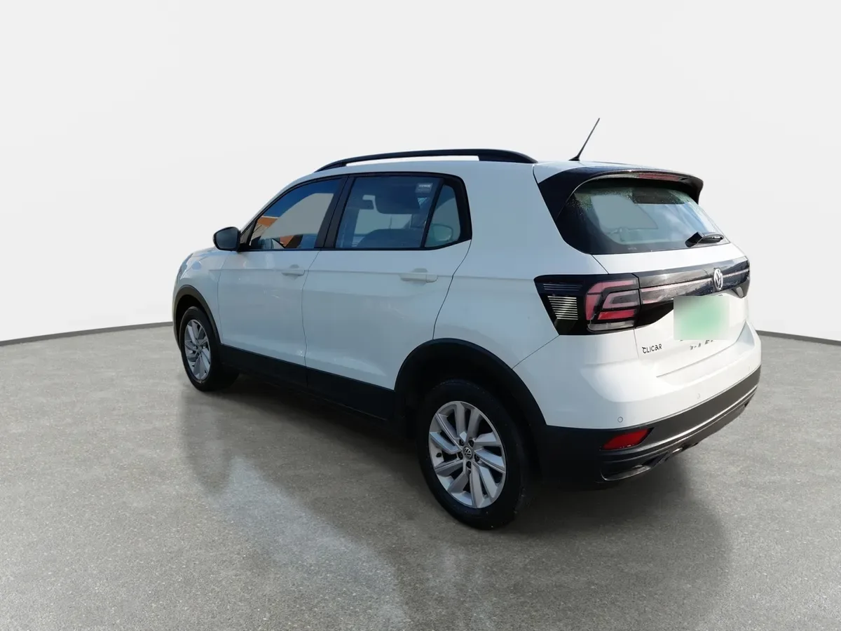Volkswagen T-Cross 1.6 Msi Trendline 4x2 Mt5 5p año 2021