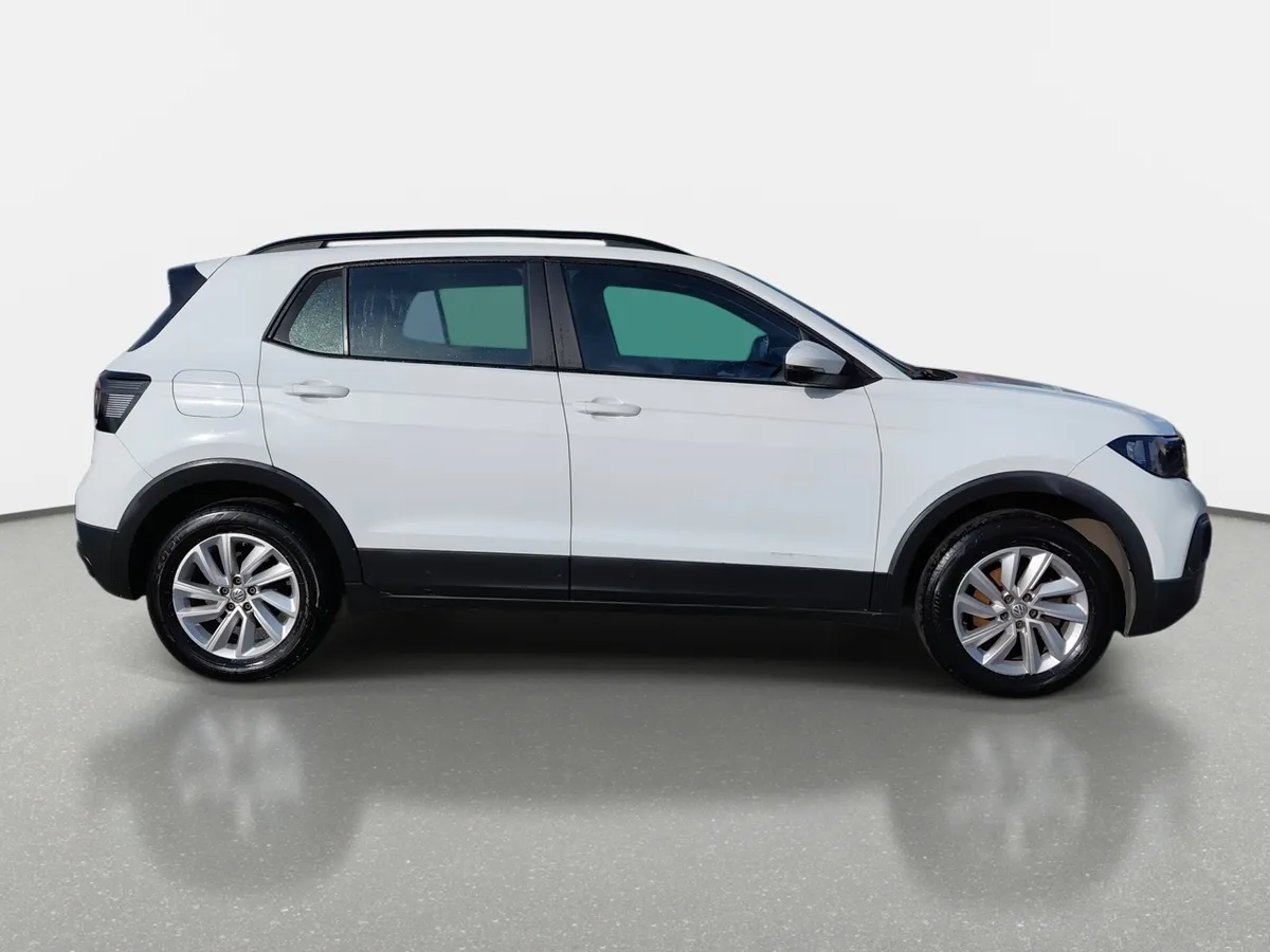 Volkswagen T-Cross 1.6 Msi Trendline 4x2 Mt5 5p año 2021