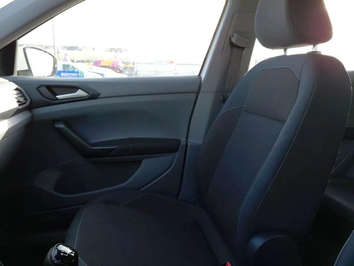 Volkswagen T-Cross 1.6 Msi Trendline 4x2 Mt5 5p año 2021