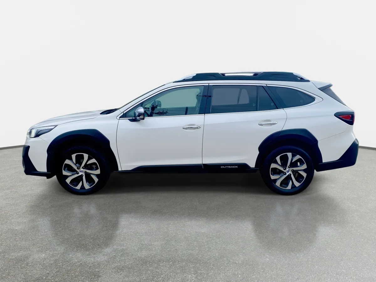 Subaru Outback 2.5i Touring Awd Cvt At 5p año 2022