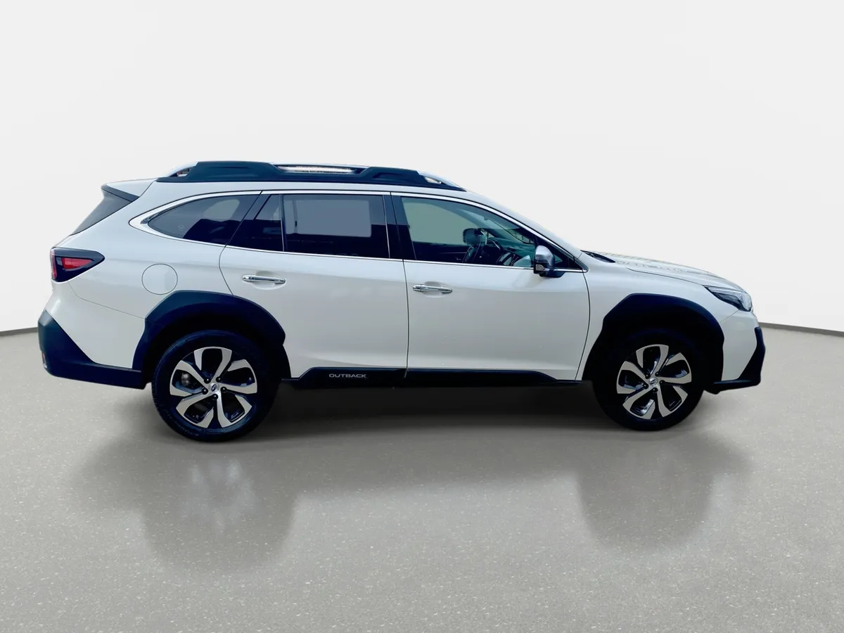 Subaru Outback 2.5i Touring Awd Cvt At 5p año 2022