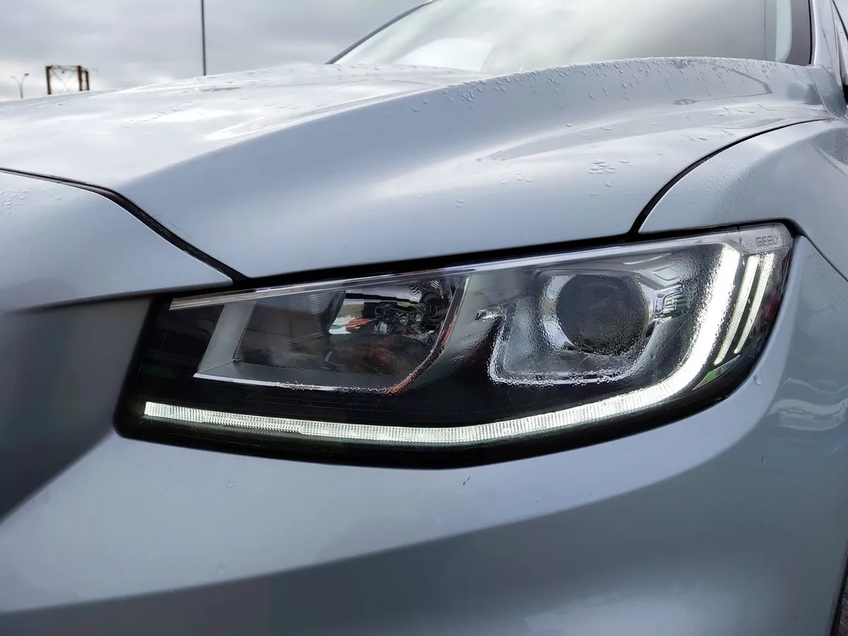 Geely Azkarra 1.5t Comfort 4x2 6at 5p año 2022