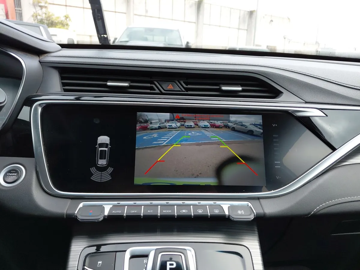 Geely Azkarra 1.5t Comfort 4x2 6at 5p año 2022