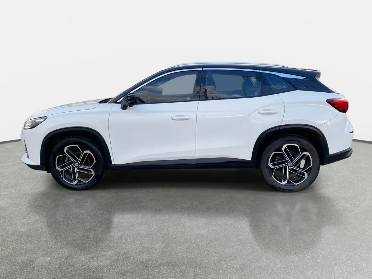 MG One 1.5t Dlx 4x2 Cvt At 5p año 2023