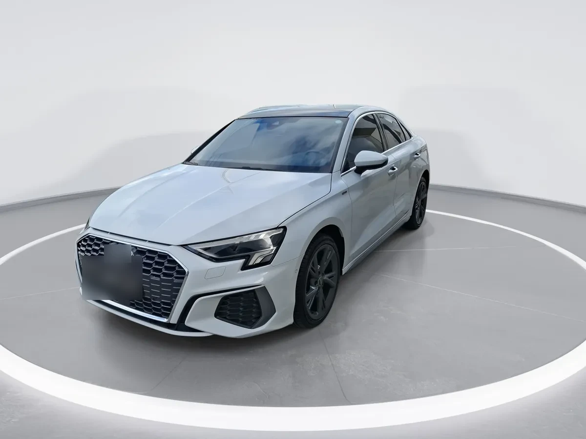 Audi A3 1.4 Tfsi 35 Sport 4x2 Sdn At 4p año 2024